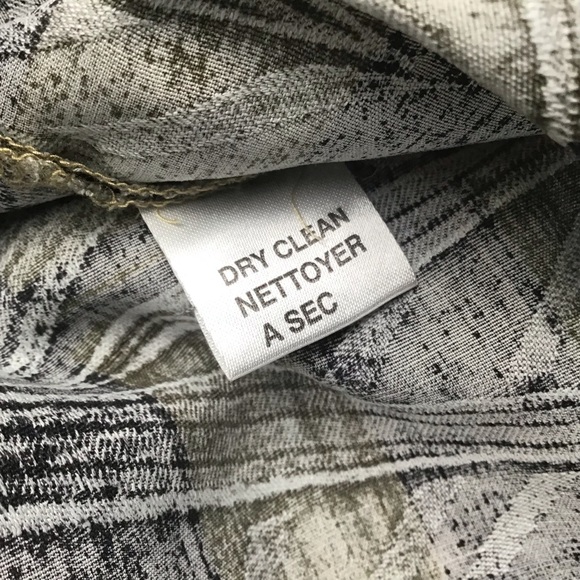 Tommy Bahama Mens Medium Button Up Silk Shirt Geometric Print - Picture 3 of 8